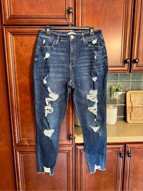 SO Super High-Rise Curvy Distressed Dark Blue Ripped Jeans